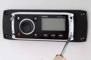 MS-RA200MP DIN Schacht Adapter RA200