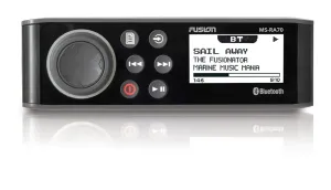 010-01516-01 Marine Stereo RA70